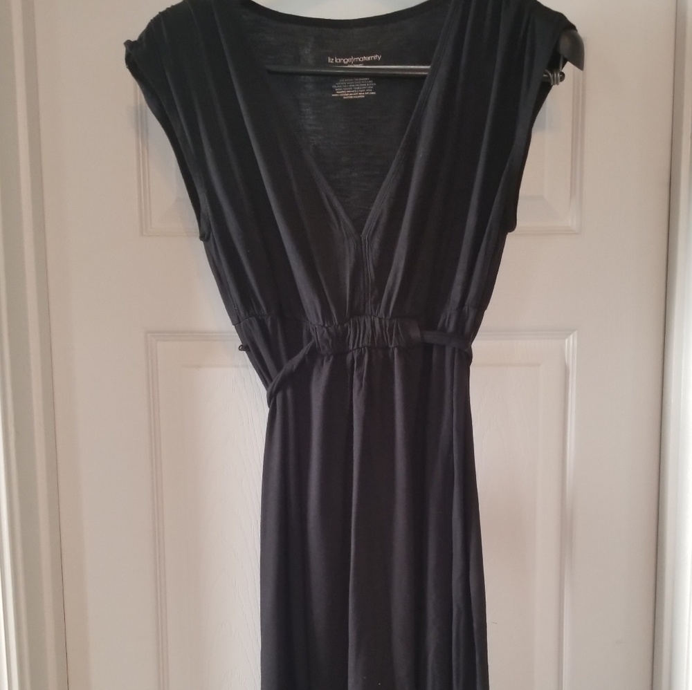 Black maternity dress